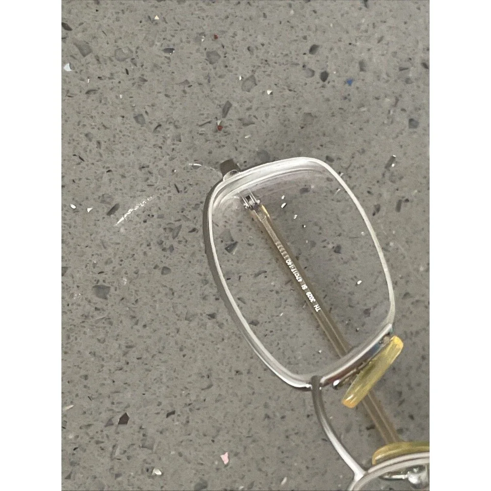 Tommy Hilfiger this frames
